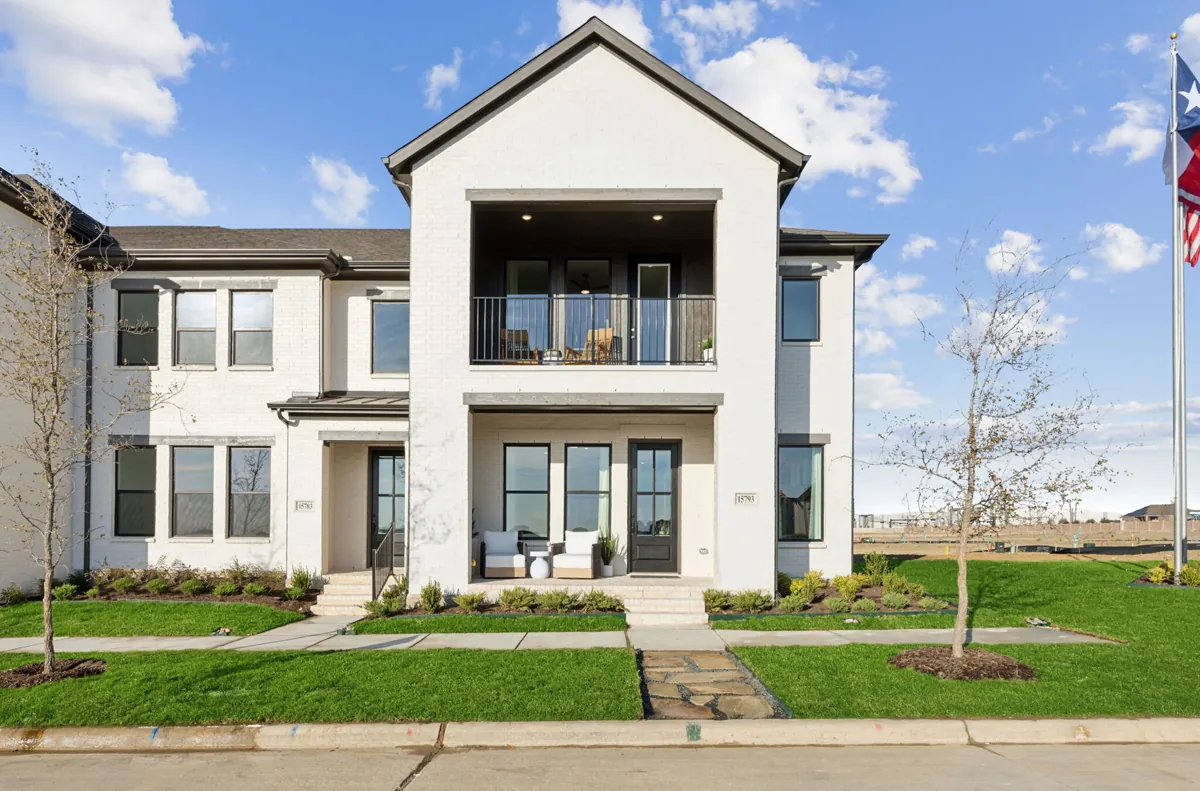 CB JENI Sunny Exterior model townhome at 15793 Palmwood Road in Hazelwood