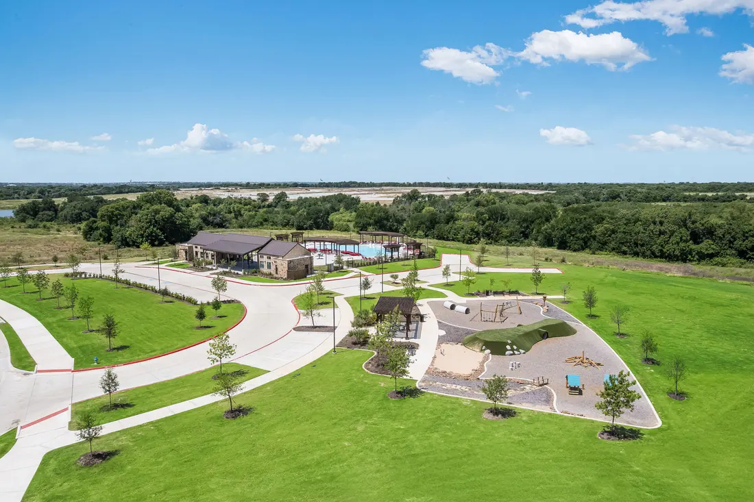 Aerial view of Highland Lakes community paths, green space, and recreation areas
